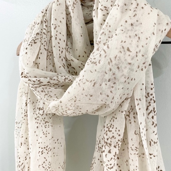 Hang N Hold Casual Wrap Wool Scarf, One Size - Picture 7 of 8